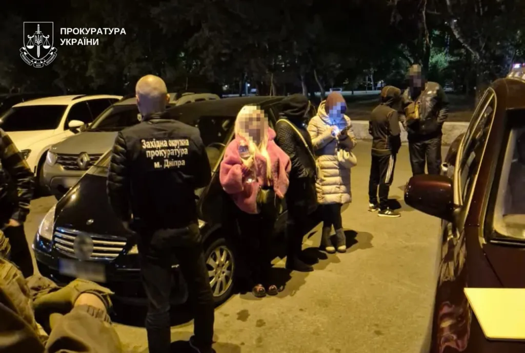 За 13 тис. доларів США: у Дніпрі викрили схему незаконного перетину кордону