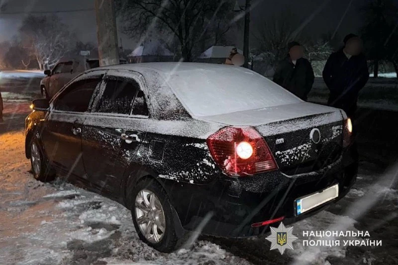 Далеко не заїхав: у Кривому Розі рецидивіст викрав авто і одразу розбив його в ДТП