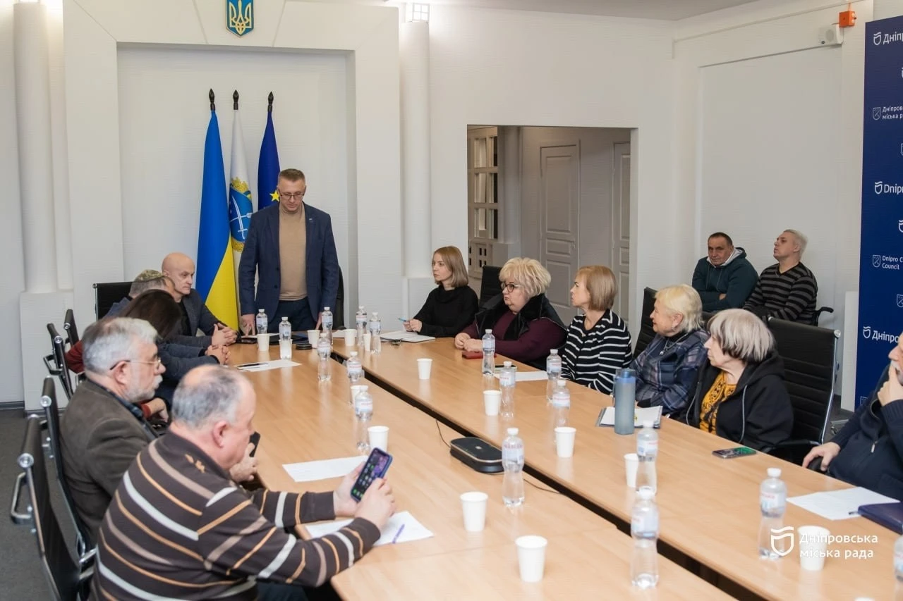Підсумки роботи Громадської ради Дніпра: підтримка ЗСУ та соціальні ініціативи для міста