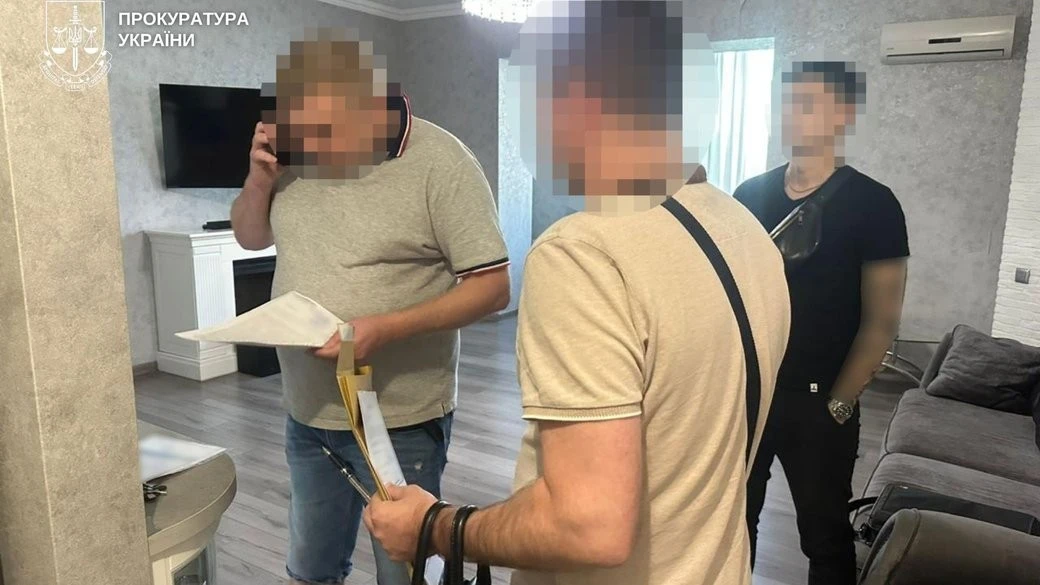 У Дніпрі викрили схему розкрадання коштів на відновлення пошкоджених будинків