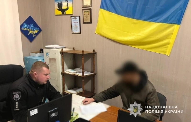У Жовтих Водах чоловіка затримали за тяжке побиття молотком