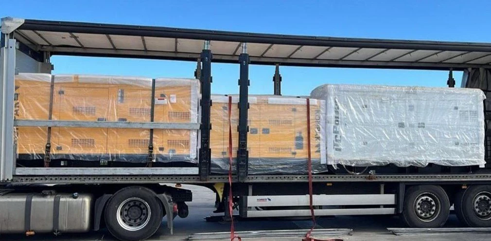 Дніпропетровщина отримала важливу гуманітарну допомогу з Німеччини: генератори та резервуари для води