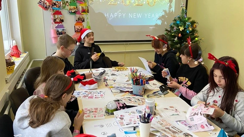 Різдвяна казка для дітей Дніпра: майстер-класи, подарунки та карта бажань