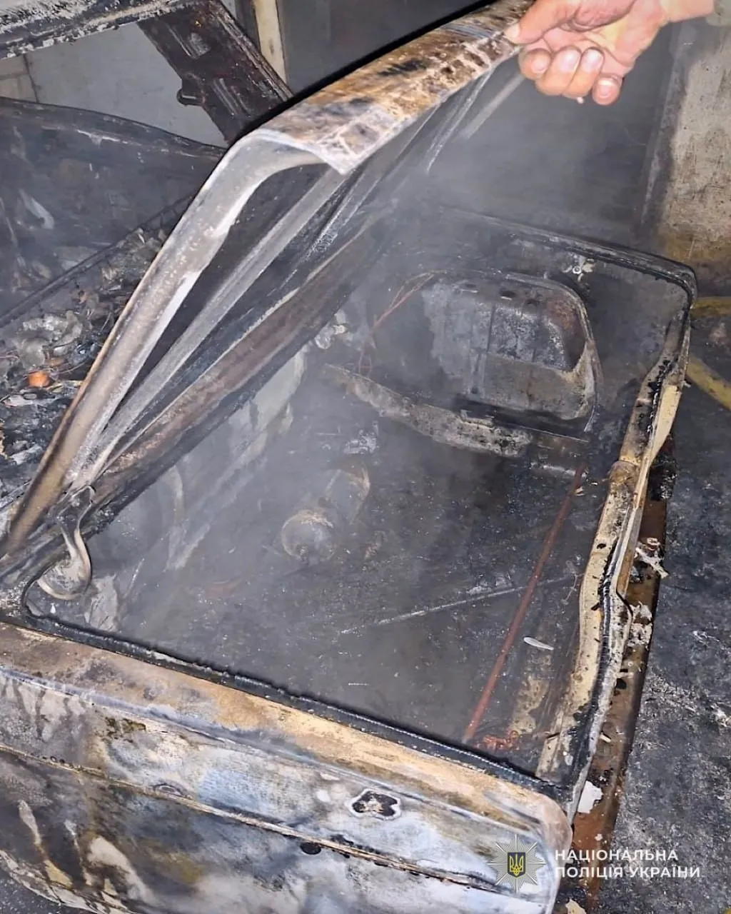 У Дніпрі затримали підозрюваного в підпалі автомобіля