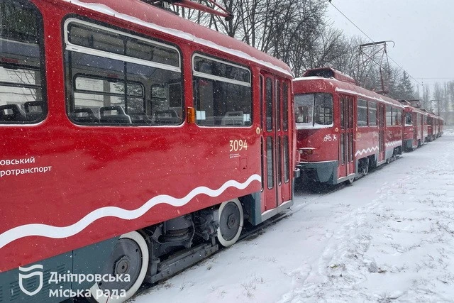 Останні трамваї з Лейпцигу виходять на маршрути Дніпра: модернізовані вагони вже в русі