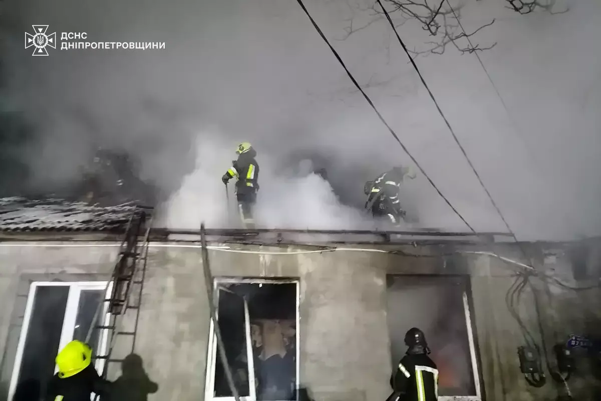 У Кривому Розі сталася пожежа: згорів житловий будинок