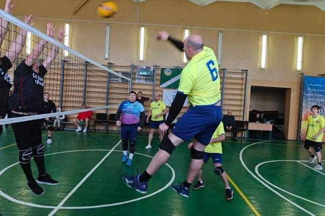 Новорічний кубок з волейболу на Дніпропетровщині: перемогли П’ятихатська ТГ