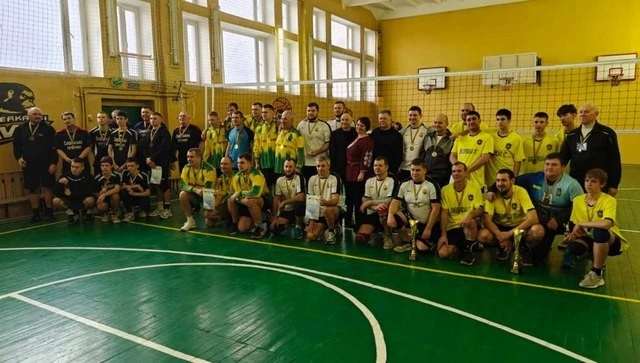 Новорічний кубок з волейболу на Дніпропетровщині: перемогли П’ятихатська ТГ