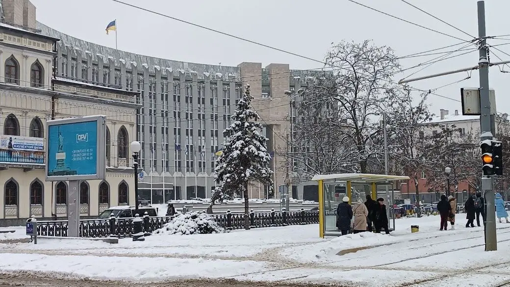 Обшуки у мерії Дніпра: правоохоронці розслідують “сміттєві” мільйони на тлі енергетичної кризи