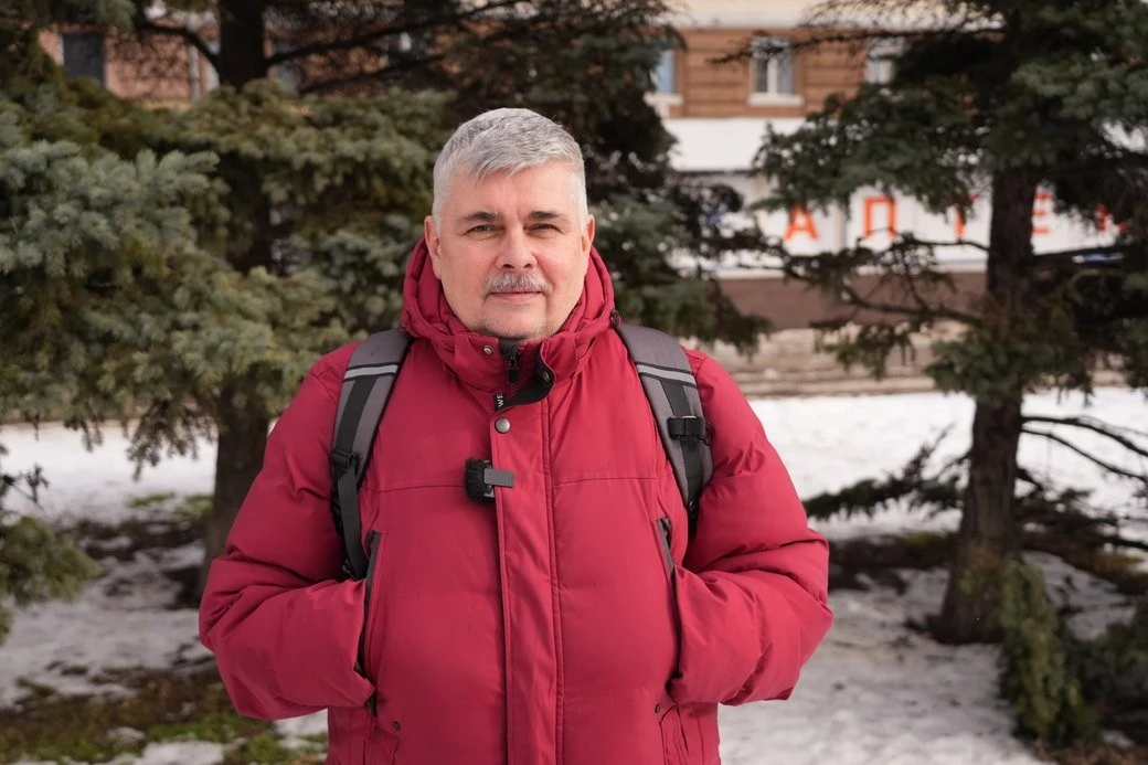 Пташиний десант у центрі Дніпра: як містяни рятують сотню качок від зимового голоду