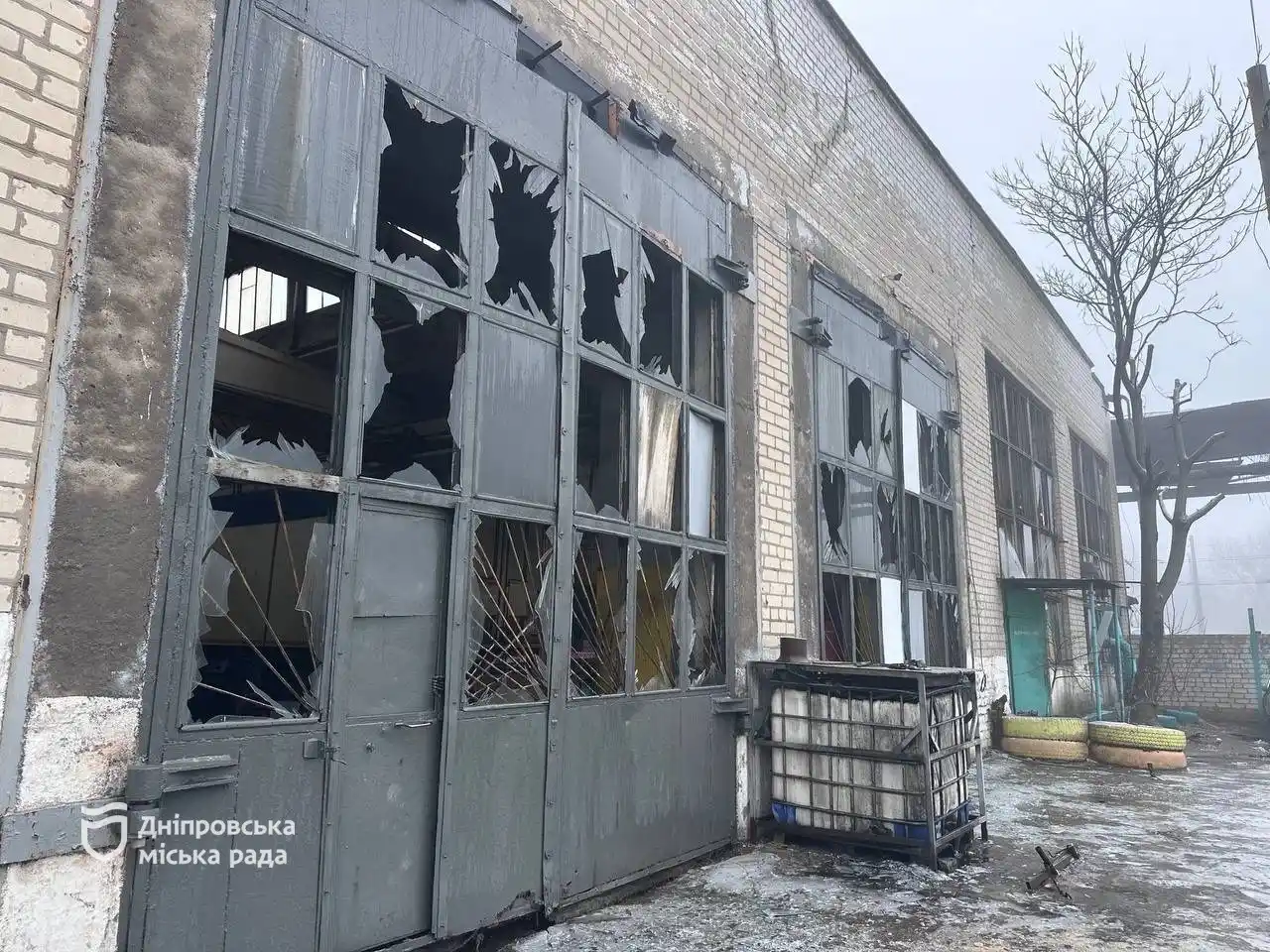 Удар по інфраструктурі Дніпра: депо «Дніпровського електротранспорту» підраховує збитки після атаки БпЛА