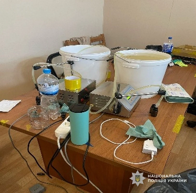 Тіньова імперія вейпінгу на Дніпропетровщині: шість учасників організованої групи постануть перед судом