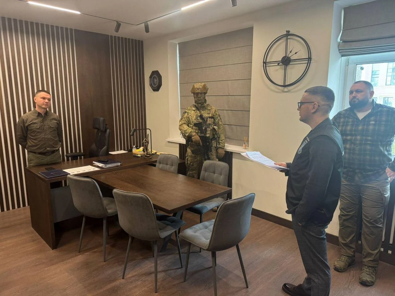 Справа про «тариф на спокій»: заступників голів двох управлінь СБУ викрили на масштабному хабарництві
