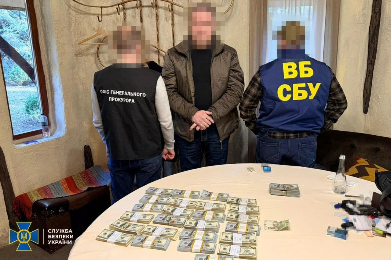 Справа про «тариф на спокій»: заступників голів двох управлінь СБУ викрили на масштабному хабарництві