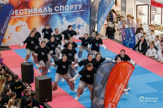 Дніпро став центром спортивного тяжіння: як пройшов масштабний фестиваль у ТРЦ