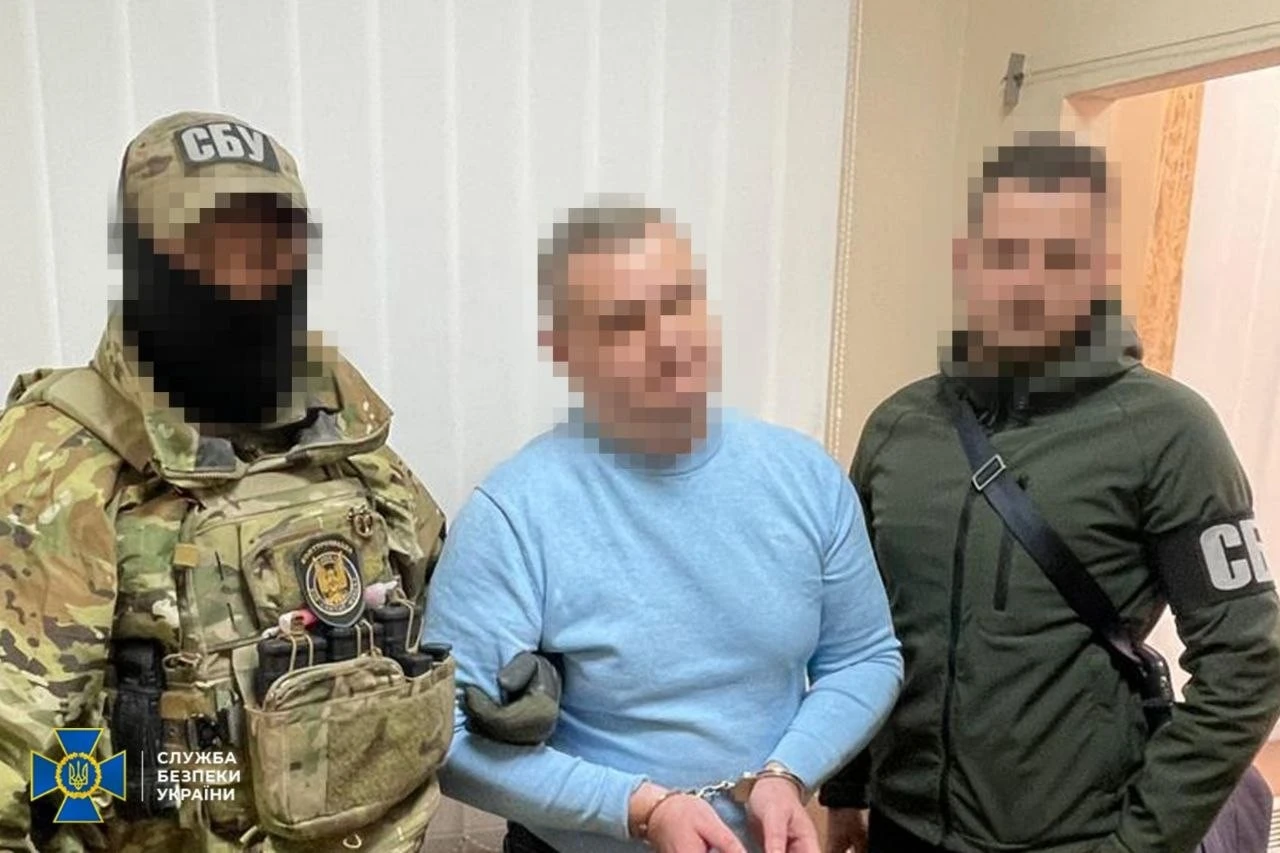 Амністія сина за зраду Батьківщини: на Дніпропетровщині затримано «подвійного» агента спецслужб РФ