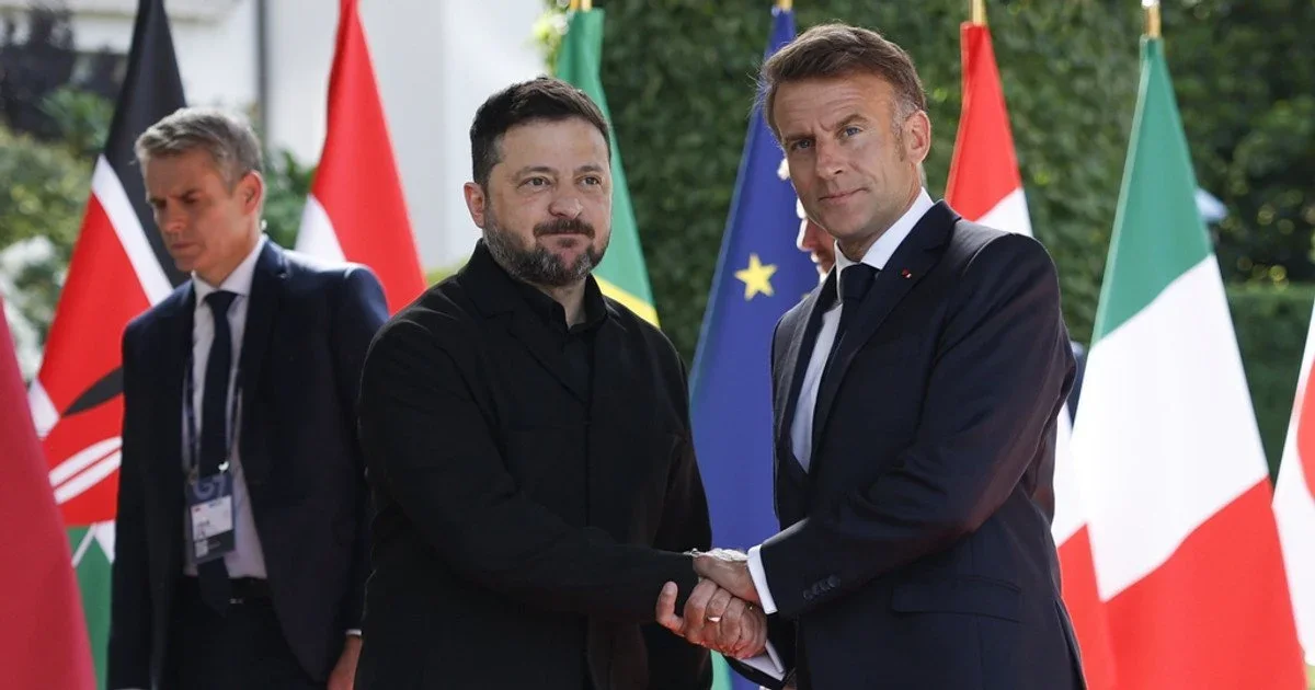 Музичні вітання Макрона на саміті G7: мелодія для Зеленського