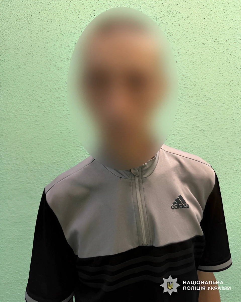 Крадіжка у маршрутці Дніпра: зловмисник спустошив банківські рахунки пасажирки